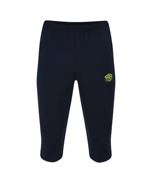 Ervaar de top van comfort en stijl met de Umbro Premier Pro Training 5-8 Knit Pant - een must-have voor atleten die een perfecte combinatie van prestaties en mode zoeken. Deze broek is met zorg vervaardigd en combineert moeiteloos een modern ontwerp met geavanceerde functies, waardoor ze een ideale keuze zijn voor zowel trainingssessies als casual draagmomenten.