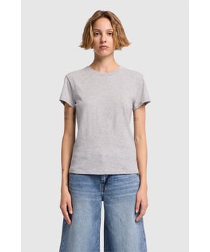 Dames  Ons katoenmengsel T-shirt is, zoals de naam al zegt, superlicht en ultrazacht. In grijs katoentricot is het de perfecte partner bij je favoriete jeans en vintage sneakers.