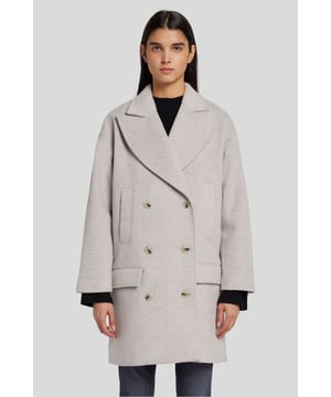 Damen  Dieser Mantel ist ein Neuzugang in dieser Saison und definitiv eine nachhaltige Investition. Er ist aus einer luxuriösen Wollmischung gefertigt und hat ein zeitloses doppelreihiges Design, einen Kragen mit fallendem Revers und Pattentaschen. In Grau passt er zu vielen verschiedenen Outfits. Tragen Sie ihn zum Beispiel für einen schicken Kontrast über einem schwarzen Oberteil und einer schwarzen Hose.