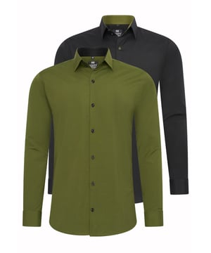 Rusty Neal Herren Hemd 2er Set
 
Passform: Slim Fit
Material Hemd: 60% Baumwolle, 37% Polyester, 3% Elastan
Gewicht: 500 gr
Herstellungsland: Türkei
Kragenform: Kentkragen
 
ZUFRIEDENHEITSGARANTIE: Bei uns kaufen Sie ohne Risiko, da wir unbegründete Rückgaben akzeptieren und zeitlich die Rückzahlung Erstatten. Unsere Firmenphilosophie lautet nach wie vor: "Der Kunde ist König" unser Anliegen ist es zu jeder Zeit den bestmöglichen Service zu bieten mit Firmensitz: Deutschland
HERSTELLUNG/PRODUKTION: Als Gründer wie auch Hersteller, Designen und Produzieren wir unsere Produkte als Familienunternehmen von A-Z autonom, daher können wir Qualität garantieren wie auch ein optimales Preis-Leistungs-Verhältnis. Hergestellt unter fairen Arbeitsbedingungen mit hochwertigen Materialien welche schonend verarbeitet wurden (kein Chemiegeruch). Zeitloses Design aus dem Herkunftsland: Türkei
PASSFORM: Angefertigt aus qualitativ hochwertiger wie auch anschmiegsamer Baumwollmischung, garantiert dieses Hemd einen absolut bequemen Sitz mit Wohlfühlfaktor. Unser Model trägt bei einer Körpergröße von 1,85 m und einem Gewicht über 80 kg die Größe: M (Medium). An den Europäischen Markt angepasst bieten wir dieses Hemd in folgender Passform an: Slim Fit
ANLASS: Ob Frühling/ Sommer oder Herbst/ Winter dieses Hemd ist als Allrounder stets angenehm zu tragen, kein Kratzen durch hochwertige Materialien und Verarbeitung, das zeitlose und doch Moderne Design garantiert einen Stilvollen Auftritt, ob im Büro oder Business Meetings wie auch Casual am Nachmittag oder als toller Akzent auf Partys oder anderen Veranstaltungen.
MASCHINENWÄSCHE: Durch die hochwertige Verarbeitung der Materialien treten nach der Wäsche keine Farbverluste auf, auch das Einlaufen des Hemdes ist kein Thema mehr! Qualität die sich auch nach unzähligen Waschgängen gewaschen hat!
 