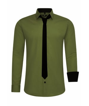 Rusty Neal Herren Set aus Hemd/Krawatte
 
Passform: Slim Fit
Material Hemd: 60% Baumwolle, 37% Polyester, 3% Elastan
Material Krawatte: 100% Polyester
Gewicht: 300 gr
Herstellungsland: Türkei
Kragenform: Kentkragen
 
ZUFRIEDENHEITSGARANTIE: Bei uns kaufen Sie ohne Risiko, da wir unbegründete Rückgaben akzeptieren und zeitlich die Rückzahlung Erstatten. Unsere Firmenphilosophie lautet nach wie vor: "Der Kunde ist König" unser Anliegen ist es zu jeder Zeit den bestmöglichen Service zu bieten mit Firmensitz: Deutschland
HERSTELLUNG/PRODUKTION: Als Gründer wie auch Hersteller, Designen und Produzieren wir unsere Produkte als Familienunternehmen von A-Z autonom, daher können wir Qualität garantieren wie auch ein optimales Preis-Leistungs-Verhältnis. Hergestellt unter fairen Arbeitsbedingungen mit hochwertigen Materialien welche schonend verarbeitet wurden (kein Chemiegeruch). Zeitloses Design aus dem Herkunftsland: Türkei
PASSFORM: Angefertigt aus qualitativ hochwertiger wie auch anschmiegsamer Baumwollmischung, garantiert dieses Hemd einen absolut bequemen Sitz mit Wohlfühlfaktor. Unser Model trägt bei einer Körpergröße von 1,85 m und einem Gewicht über 80 kg die Größe: M (Medium). An den Europäischen Markt angepasst bieten wir dieses Hemd in folgender Passform an: Slim Fit
ANLASS: Ob Frühling/ Sommer oder Herbst/ Winter dieses Hemd ist als Allrounder stets angenehm zu tragen, kein Kratzen durch hochwertige Materialien und Verarbeitung, das zeitlose und doch Moderne Design garantiert einen Stilvollen Auftritt, ob im Büro oder Business Meetings wie auch Casual am Nachmittag oder als toller Akzent auf Partys oder anderen Veranstaltungen.
MASCHINENWÄSCHE: Durch die hochwertige Verarbeitung der Materialien treten nach der Wäsche keine Farbverluste auf, auch das Einlaufen des Hemdes ist kein Thema mehr! Qualität die sich auch nach unzähligen Waschgängen gewaschen hat!
 