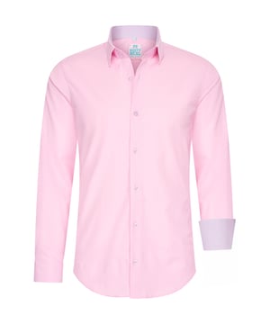 Rusty Neal Herren Hemd
 
Passform: Slim Fit
Material Hemd: 60% Baumwolle, 37% Polyester, 3% Elastan
Gewicht: 250 gr
Herstellungsland: Türkei
Kragenform: Kentkragen
 
ZUFRIEDENHEITSGARANTIE: Bei uns kaufen Sie ohne Risiko, da wir unbegründete Rückgaben akzeptieren und zeitlich die Rückzahlung Erstatten. Unsere Firmenphilosophie lautet nach wie vor: "Der Kunde ist König" unser Anliegen ist es zu jeder Zeit den bestmöglichen Service zu bieten mit Firmensitz: Deutschland
HERSTELLUNG/PRODUKTION: Als Gründer wie auch Hersteller, Designen und Produzieren wir unsere Produkte als Familienunternehmen von A-Z autonom, daher können wir Qualität garantieren wie auch ein optimales Preis-Leistungs-Verhältnis. Hergestellt unter fairen Arbeitsbedingungen mit hochwertigen Materialien welche schonend verarbeitet wurden (kein Chemiegeruch). Zeitloses Design aus dem Herkunftsland: Türkei
PASSFORM: Angefertigt aus qualitativ hochwertiger wie auch anschmiegsamer Baumwollmischung, garantiert dieses Hemd einen absolut bequemen Sitz mit Wohlfühlfaktor. Unser Model trägt bei einer Körpergröße von 1,85 m und einem Gewicht über 80 kg die Größe: M (Medium). An den Europäischen Markt angepasst bieten wir dieses Hemd in folgender Passform an: Slim Fit
ANLASS: Ob Frühling/ Sommer oder Herbst/ Winter dieses Hemd ist als Allrounder stets angenehm zu tragen, kein Kratzen durch hochwertige Materialien und Verarbeitung, das zeitlose und doch Moderne Design garantiert einen Stilvollen Auftritt, ob im Büro oder Business Meetings wie auch Casual am Nachmittag oder als toller Akzent auf Partys oder anderen Veranstaltungen.
MASCHINENWÄSCHE: Durch die hochwertige Verarbeitung der Materialien treten nach der Wäsche keine Farbverluste auf, auch das Einlaufen des Hemdes ist kein Thema mehr! Qualität die sich auch nach unzähligen Waschgängen gewaschen hat!
 