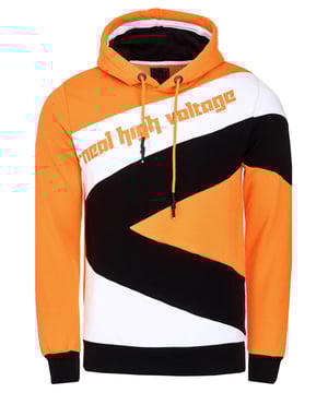 Rusty Neal Herren Sweatshirt
 
Passform: Regular Fit
Material: 70% Baumwolle, 30% Polyester 
Gewicht: 500 gr
Herstellungsland: Pakistan
Kragenform: Kapuze
 
ZUFRIEDENHEITSGARANTIE: Bei uns kaufen Sie ohne Risiko, da wir unbegründete Rückgaben akzeptieren und zeitlich die Rückzahlung Erstatten. Unsere Firmenphilosophie lautet nach wie vor: "Der Kunde ist König" unser Anliegen ist es zu jeder Zeit den bestmöglichen Service zu bieten mit Firmensitz: Deutschland
HERSTELLUNG/PRODUKTION: Als Gründer wie auch Hersteller, Designen und Produzieren wir unsere Produkte als Familienunternehmen von A-Z autonom, daher können wir Qualität garantieren wie auch ein optimales Preis-Leistungs-Verhältnis. Hergestellt unter fairen Arbeitsbedingungen mit hochwertigen Materialien welche schonend verarbeitet wurden (kein Chemiegeruch). Zeitloses Design aus dem Herkunftsland: Türkei
PASSFORM: Angefertigt aus qualitativ hochwertiger wie auch anschmiegsamer Baumwollmischung, garantiert dieser Sweater einen absolut bequemen Sitz mit Wohlfühlfaktor. Unser Model trägt bei einer Körpergröße von 1,85 m und einem Gewicht über 80 kg die Größe: M (Medium). An den Europäischen Markt angepasst bieten wir diesen Sweater in folgender Passform an: Regular Fit
ANLASS: Für die kalte Jahreszeit ist dieser Sweater sehr warm und bequem zu tragen, KEIN KRATZEN durch hochwertige Materialien und Verarbeitung, das zeitlose und doch Moderne Design garantiert einen Stilvollen Auftritt, ob im Büro oder Business Meetings wie auch Casual am Nachmittag oder als toller Akzent auf Partys oder anderen Veranstaltungen.
MASCHINENWÄSCHE: Durch die hochwertige Verarbeitung der Materialien treten nach der Wäsche keine Farbverluste auf, auch das Einlaufen des Sweaters ist kein Thema mehr! die sich auch nach unzähligen Waschgängen gewaschen hat!
 