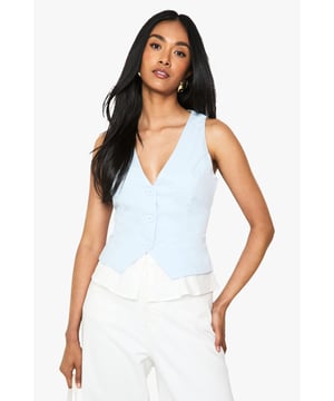 Steal the style top spot in a statement separate from the tops collectionCamis or crops, bandeaus or bralets, we've got all the trend-setting tops so you can stay statement in separates this season. Hit refresh on your jersey basics with pastel hues and pick a quirky kimono to give your ensemble that Eastern-inspired edge. Off the shoulder styles are oh-so-sweet, with slogans making your tee a talking point.