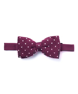 Bow ties for every occasion - with a wide range of prints, textures, and colors, they're the perfect finishing touch to elevate your outfit and make a stylish statement. SKU: BOW09. One size