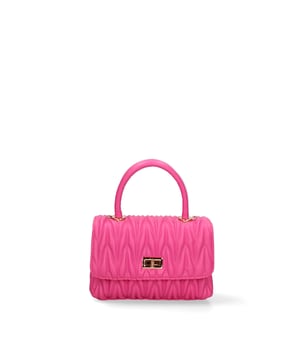 Bolso de mujer. El cierre es con cierre de giro. Los bolsillos internos son uno con cremallera. Los bolsillos externos están ausentes. La correa para el hombro es ajustable y extraíble. El mango está fabricado en PU. Hay un compartimento interno. El material externo es 100%PU. Internamente es 100% Poliéster. Medidas: 23x16x10 cm. Producto de moda