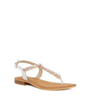 Add a pretty pair to your warm-weather footwear collection and opt for Larvo. Adorned with eye-catching embellishments, these sandals work with everything from beachwear and playsuits to wide-leg co-ords and more.