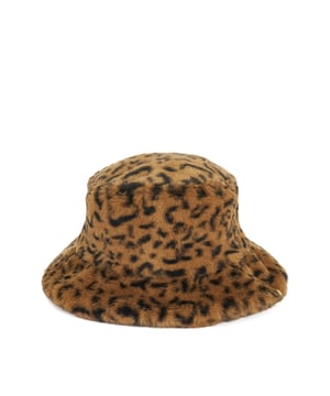 Stay toasty and on-trend with Fluffyo, a wide-brimmed bucket hat with a soft textured finish. Whether you're enjoying brisk autumn walks or cosy winter outings, this hat is sure to add an elegant edge to your cold-weather outfits.