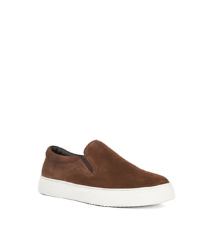 Crafted from premium, soft suede this contemporary slip-on trainer rests on a super lightweight cup sole. Leather lined with a comfort sock, Tillos is refined enough to pair with both shorts and relaxed tailoring.