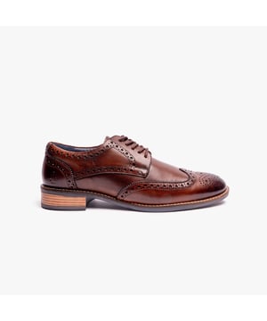 Diese formellen Herrenschnürschuhe im Brogue-Stil verfügen über ein Obermaterial und eine Innenausstattung aus Leder, eine synthetische Sohle, eine Schnürung und ein niedriges Design. Sie bieten Komfort und Atmungsaktivität für den täglichen Gebrauch.