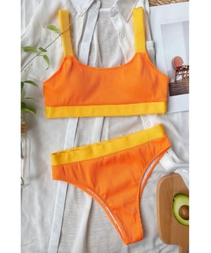 Bovenkant type: Geen beugel  
Onderkant type: Midden taille  
Aantal stukken: Twee  
Borstpadding: Verwijderbare padding  
Patroon type: Kleurblok  
Stijl: Strand  
Kenmerken: Basisstijl  
Materiaal samenstelling: 82% polyester 18% elastaan  
Rekbaarheid: Zeer rekbaar  
Verzorgingsinstructies: Handwas koud. Niet in de droger.  
Geïmporteerd