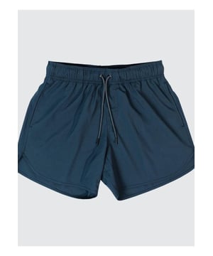 Basisstijl  
Gemiddelde stretch  
Materiaal samenstelling: 90% polyester 10% nylon  
Verzorgingsinstructies: Machinewas koud, droogtrommel op lage temperatuur  
Geïmporteerd  
Productmetingen (metingen in inches) & maatconversie  
M: Onderlengte: 15.2 Taille: 28 Heup: 41.7 Binnenbeenlengte: 11.7  
L: Onderlengte: 15.6 Taille: 29.1 Heup: 43.3 Binnenbeenlengte: 12  
XL: Onderlengte: 15.9 Taille: 30.3 Heup: 44.9 Binnenbeenlengte: 12.3  
2XL: Onderlengte: 16.3 Taille: 31.5 Heup: 46.5 Binnenbeenlengte: 12.6  
3XL: Onderlengte: 16.7 Taille: 32.7 Heup: 48 Binnenbeenlengte: 12.9