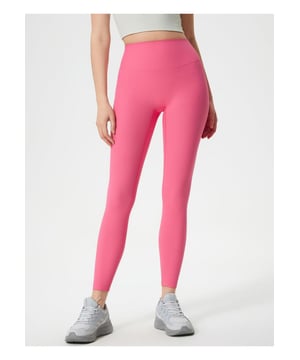 Basis stijl  
Zeer rekbaar  
75% nylon 25% spandex  
Wassen op koude cycle  
Drogen op lage temperatuur  
Geïmporteerd  
Materiaal: polyester spandex