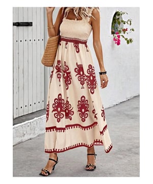 Vestido maxi de tirantes anchos con estampado fruncido  
Características: Fruncido y pliegues  
Transparente: Opaco  
Elasticidad: Sin elasticidad  
Cuerpo: No forrado  
Composición del material: 95% poliéster 5% elastano  
Instrucciones de cuidado: Lavar a máquina en frío. Secar a baja temperatura.  
Importado