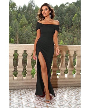 Vestido Maxi de Hombro Descubierto con Corte
Detalle de corte
Opaco
Ligeramente elástico
Sin forro
95% poliéster 5% elastano
Lavable a máquina en frío
Secar a baja temperatura
Importado
Material: El material parece ser una tela de punto similar a un jersey, probablemente una mezcla de poliéster y spandex para elasticidad y caída. La tela tiene un acabado suave que sugiere que podría ser de calidad.