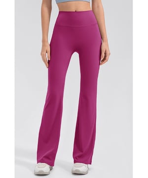 Hoge Taille Rechte Aktieve Broek voor dames  
Basisstijl  
Zeer rekbaar materiaal  
Samenstelling: 80% nylon 20% elastaan  
Wasinstructies: Machinewas koud, drogen op lage temperatuur  
Geïmporteerd  
Productafmetingen: S: Onderlengte 94,0 cm Heup 71,0 cm Taille 48,0 cm  
Productafmetingen: M: Onderlengte 96,0 cm Heup 75,0 cm Taille 52,0 cm  
Productafmetingen: L: Onderlengte 98,0 cm Heup 79,0 cm Taille 56,0 cm  
Productafmetingen: XL: Onderlengte 100,0 cm Heup 83,0 cm Taille 60,0 cm  