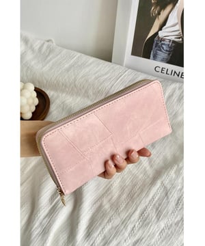 Bag size: Small
  Material: PU leather
  Imported
  Measurements (in inches): 7.9 (Length) x 1.2 (Width) x 3.9 (Height)
  Gender: Women