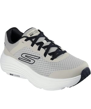 Ontmoet de grond met ultiem comfort in prestaties door Skechers Max Cushioning Endeavour te dragen. Deze hardloopschoen met vetersluiting heeft een Skechers Air-Cooled Goga Mat inlegzool, Skechers Soft Stride dempingsschuim en responsieve ULTRA LIGHT tussenzool demping