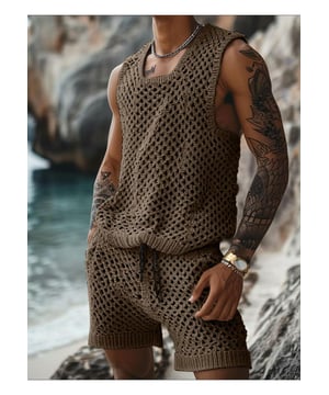 Basisstijl ademend  
Twee-delig set: tanktop en shorts  
Gemiddelde rek voor comfort  
Materiaal samenstelling: 80% polyester 20% katoen  
Onderhoudsinstructies: Machinewas koud, drogen op lage temperatuur  
Geïmporteerd voor kwaliteit