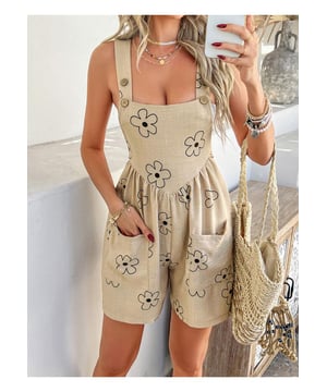 Geknopfte Vorderseite.
  Geraumige Taschen.
  Ruschendesign.
  Schleifendetail.
  Transparent: Blickdicht.
  Materialzusammensetzung: 100% Polyester.
  Pflegehinweis: Maschinenwasche kalt Trockner bei niedriger Temperatur.
  Importiert.
  Erhaltlich in den Grossen S M L XL.