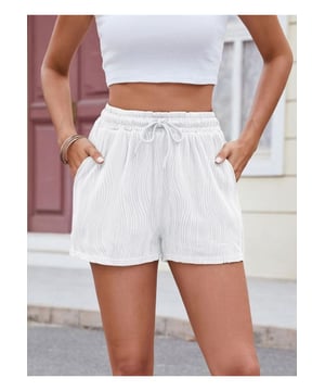 Cintura con cordón para un ajuste personalizable  
Con bolsillos para mayor comodidad  
Material opaco para una cobertura completa  
Fabricado con una mezcla de 65% rayón, 30% poliéster y 5% spandex  
Instrucciones de cuidado fácil: lavar a máquina en frío y secar a baja temperatura  
Importado