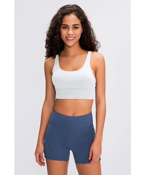 Valt op maat  
Dubbel  
X-gelaagde rug  
Ondersteunend  
Materiaal: 87% nylon 13% spandex  
Onderhoud: Machinewas op koude temperatuur. Niet in de droger drogen  
Geïmporteerd  
S: lengte 30 cm, bust 66 cm  
M: lengte 33 cm, bust 68 cm  
L: lengte 33 cm, bust 74 cm  
XL: lengte 33 cm, bust 76 cm