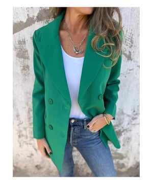 Dames vol-size coltrui lange mouwen blazer  
Geknoopte voorkant  
Normale dikte  
Niet gevoerd  
100% polyester  
Machinewas koud, drogen op lage temperatuur  
Geïmporteerd  
Beschikbaar in maten S tot 3XL  
Materiaal: Het materiaal lijkt een lichtgewicht geweven stof te zijn, mogelijk een mix van polyester en rayon, waardoor het een gladde en iets gestructureerde val heeft. De knopen zijn van een contrasterende donkere kleur, waarschijnlijk zwart of donkerbruin.