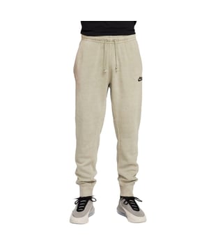 The Men's Nike Sportswear Club Revival Sweatpants provide a relaxed, comfortable feel for lounging around the house or running errands. Made from a cotton and polyester blend, these Nike Sportswear men's sweatpants are super soft and breathable for reliable comfort, while the elastic waistband with drawcord closure provides a comfortable fit. With the open hand pockets, you'll have a place to store your small essentials, and the ribbed ankle cuffs offer an athletic look. Stay comfortable and stylish with the Men's Nike Sportswear Club Revival Sweatpants.
RRP: £50.00
Features
Open hand pockets
Easy, relaxed feel for comfort
Elastic waistband with drawcord closure
Nike Futura logo on left thigh
Ribbed ankle cuffs
Specs
Country of Origin: Imported
Care: Machine wash, tumble dry low
Fit: Standard
Pocket Bag Fabric: 94% cotton, 6% polyester
Body Fabric: 77% cotton, 23% polyester
FQ6167 222