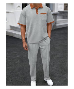 Heren Volledige Maat Wafel
  Gebreide Contrast Polo en Broek Set Grote Maat
  Basisstijl met wafel
  gebreid patroon
  Tweedelige set
  Gematigde rek voor comfort
  Materiaal samenstelling: 100% polyester
  Verzorgingsinstructies: Machinewas koud, drogen op lage temperatuur
  Geïmporteerd