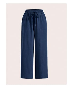 Broek met brede pijpen met trekkoord
  Tailleband met trekkoord
  Ontwerp met zakken
  Ondoorzichtige stof
  100% polyester materiaal
  Machinewas koud droogtrommel laag
  Geimporteerd
