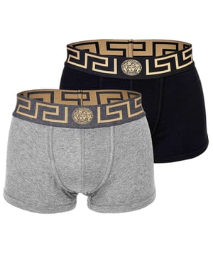 Zwei elegante Herren Boxer Shorts der Marke VERSACE. Hochwertige Unterhosen mit Greca-Muster und Medusa-Motiv am elastischen Bund. Sehr hohe Qualität.
