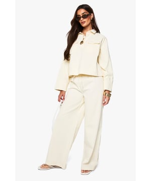 Trousers are a more sophisticated alternative to skinniesTrousers take on a realxed silhouette for the new season, with sports tailoring setting the trends and the wide leg one to watch. Pick printed palazzo pants for a dramatic day time look and tone down with a basic tee, or go for androgynous appeal in tapered man pants and wear with worn-in trainers for a trend-led twist.