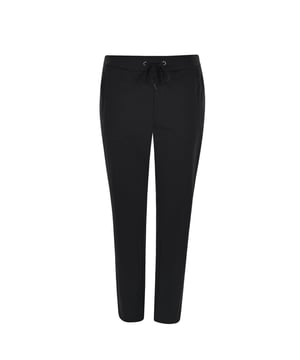 Bequeme lange Freizeithose von der Marke hajo. Interlock aus weichem Material-Mix - bügelfrei, atmungsaktiv, hautsympathisch. Einschubtaschen und Kordelzug.