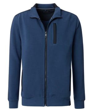 Deze sportieve sweatjack van CASA MODA is een onmisbare begeleider voor de dagelijkse routine. Met zijn tijdloze design en comfortabele pasvorm past hij perfect bij elke casual look en biedt hij talloze combinatiemogelijkheden. Een echte alleskunner die elke vrijetijdoutfit stijlvol completeert.