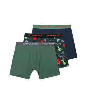 Drei auf einen Streich – und jeder für sich ein Volltreffer in Sachen Stil und Komfort. Diese Boxershorts überzeugen mit einem klassischen Schnitt, der zuverlässig sitzt und sich angenehm trägt. Der elastische Bund mit eingewebtem Label-Schriftzug setzt ein sportliches Statement. Gefertigt aus hochwertigem Material, spürst du die Qualität mit jedem Tragen. Im praktischen Dreierpack erhältst du zwei unifarbene Modelle und ein Exemplar mit coolem Print – perfekt für Abwechslung in der Wäscheschublade. Die Passform bleibt auch nach vielen Wäschen formstabil. Ob im Alltag, beim Sport oder einfach zum Wohlfühlen – auf diese Shorts ist Verlass. Sie sitzen, ohne einzuengen, und sehen dabei auch noch gut aus. Understatement für darunter, aber mit Stil. Komfort trifft Charakter – Tag für Tag.