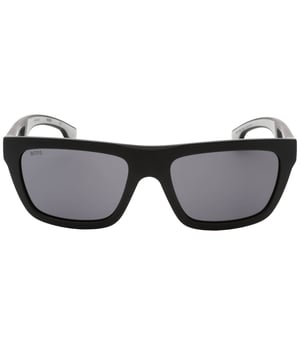 Maak kennis met de Matte Black zonnebril van Hugo Boss, met een strak matzwart montuur en stijlvolle grijze glazen. Met een afmeting van 57x19x145 biedt deze zonnebril functionaliteit en mode in één. Verrijk je look met dit onmisbare accessoire van Hugo Boss!