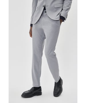 Regular fit,Regular taille,Slim  Fijne was 30°, niet bleken, niet in de droger drogen, Druipnat ophangen, koud strijken max. 110° C, Droogreiniging  65% Polyester,29% Viscose,6% Elastaan