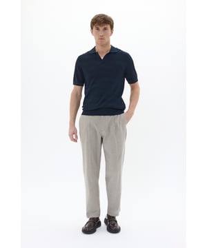 Regular fit,Regular taille,Slim  Fijne was 30°, niet bleken, niet in de droger drogen, Druipnat ophangen, koud strijken max. 110° C, Droogreiniging  63% Katoen,35% Linnen,2% Elastaan