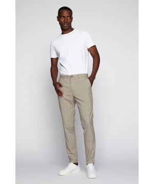 Regular fit,Regular taille,Slim  Fijne was 30°, niet bleken, niet in de droger drogen, Druipnat ophangen, koud strijken max. 110° C, Droogreiniging  65% Polyester,33% Viscose,2% Elastaan