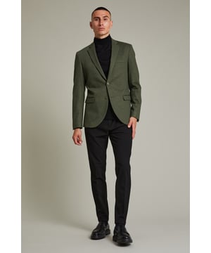 Regular fit  Chemisch laten reinigen, niet bleken, niet in de droger drogen, Druipnat ophangen, koud strijken max. 110° C, Droogreiniging  53% Polyester,43% Viscose,4% Elastaan