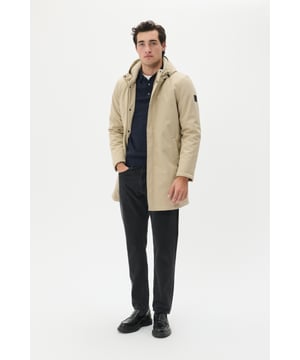Regular fit  Wassen op 30°, niet bleken, drogen in droger behoedzaam, Druipnat ophangen, koud strijken max. 110° C, Droogreiniging  90% Polyester,10% Elastaan