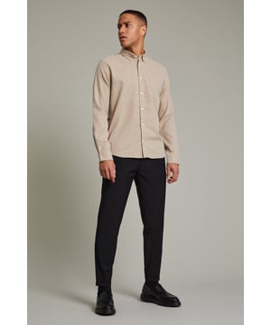 Regular fit,Lange mouwen  Fijne was 40°, niet bleken, niet in de droger drogen, Druipnat ophangen, warm strijken max. 150° C, Chemisch laten reinigen.  60% Katoen,40% Polyester