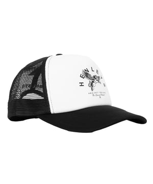 100% Polyester. Design: Cherub, Contrast, Logo, Text, Winged. 6 Row Stitching, Button at Top, Curved Brim, Mesh Backing. Fastening: Snapback.