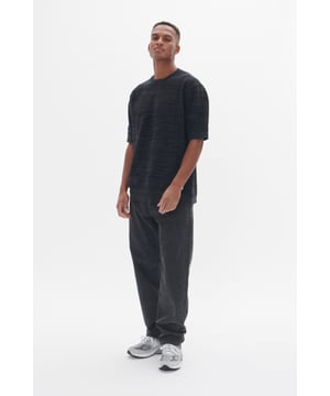 Regular fit,Korte mouwen  Fijne was 30°, niet bleken, niet in de droger drogen, Liggend laten drogen in de schaduw, warm strijken max. 150° C, Droogreiniging  100% Polyester