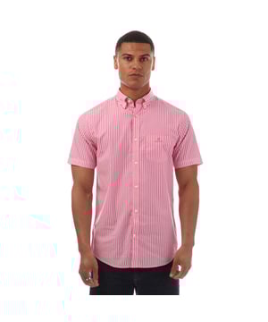 Mens Gant Regular Fit Striped Short Sleeve Broadcloth Shirt in pink.- Button-down collar.- Short sleeves.- Full button fastening.- Chest pocket.- GANT logo embroidery at chest.- Regular fit.- 100% Cotton.- Ref: 3062001606