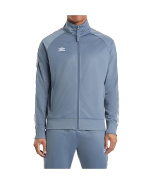 100% Polyester. Gewebe: Gebürstete Innenseite, Mikronetzgewebe, Tricot. Design: bestickt, Logo, Band, gewebter Stoff. GSM (Gramm pro Quadratmeter): 130. Langärmlig, Raglanärmel. Bündchen: gerippt. Stehkragen. Passform: Regulär. Taschenart: Zwei Seitentaschen, Reißverschluss. Durchgehender Reißverschluss. Saum: gerippt. XS: 86,36 cm. S: 93,98 cm. M: 102 cm. L: 109 cm. XL: 116,84 cm. XXL: 124,46 cm.