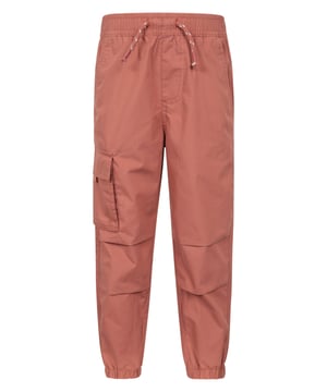65% Polyester, 35% Katoen. Ontwerp: Logo. Sluiting: Knoop, Ritsgat. Stoftechnologie: Bestand tegen vervaging, Lichtgewicht, Sneldrogend, Krimpvrij. Zakken: 2 voorzakken, 2 achterzakken, 2 zijzakken, drukknoopsluiting, Cargo. Taille: Verstelbaar, Elastisch.