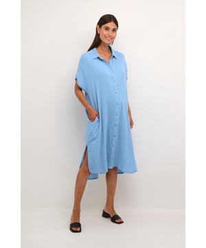 Oversize fit,Midi lengte,Vleugelmouwen  Fijne was 30°, niet bleken, niet in de droger drogen, koud strijken max. 110° C, Niet droog reinigen  100% Katoen