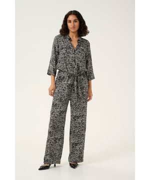 Regular fit,Elastische taille,Lange lengte,3/4 mouwen  Fijne was 30°, niet bleken, niet in de droger drogen, Druipnat ophangen, warm strijken max. 150° C, Droogreiniging  50% Viscose,50% Viscose (LENZING™ ECOVERO™)