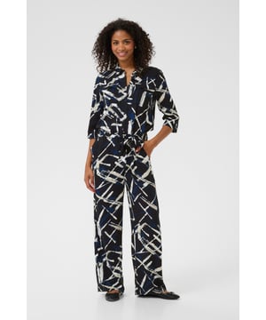 Regular fit,Elastische taille,Lange lengte,3/4 mouwen  Fijne was 30°, niet bleken, niet in de droger drogen, Druipnat ophangen, warm strijken max. 150° C, Droogreiniging  100% Viscose (LENZING™ ECOVERO™)
